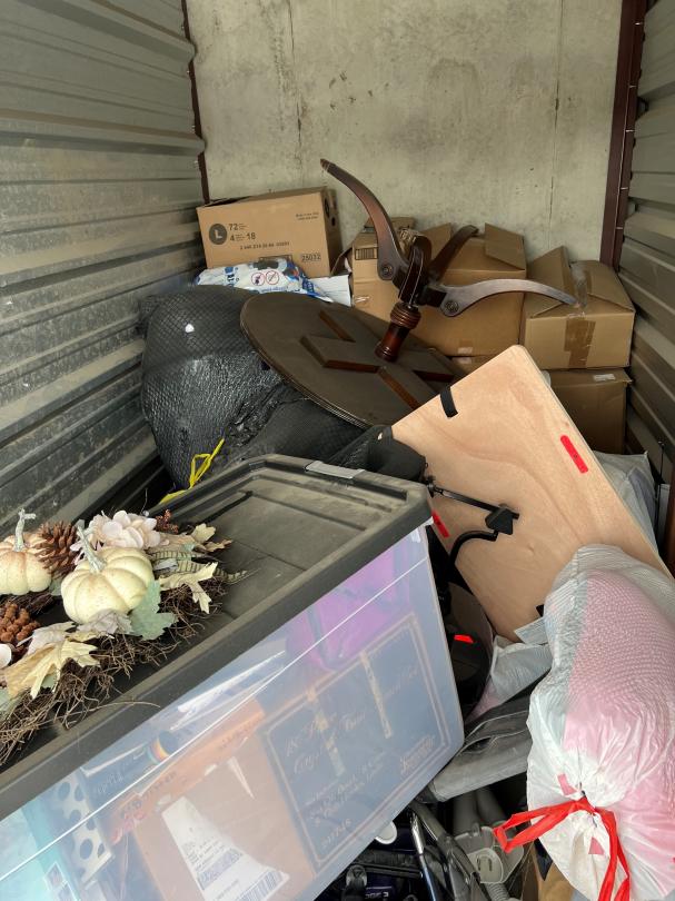 Storage Unit Auction in Sioux Falls, SD at New Prairie Storage W